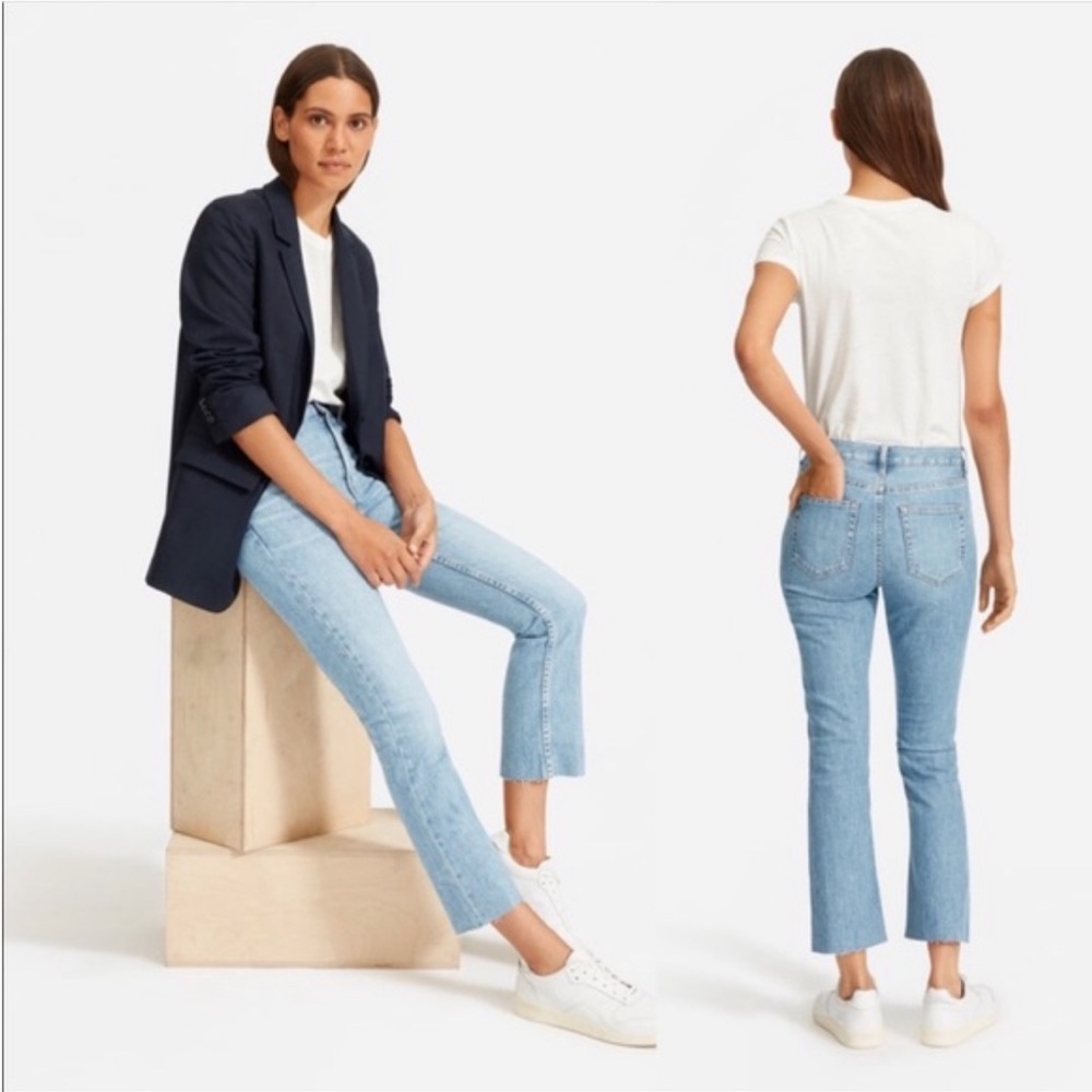 Everlane High Rise Kick Crop in Light Wash Raw Fray Hem Size 30